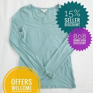 Forever 21 Basic Long Sleeved Tee (L) in Dew